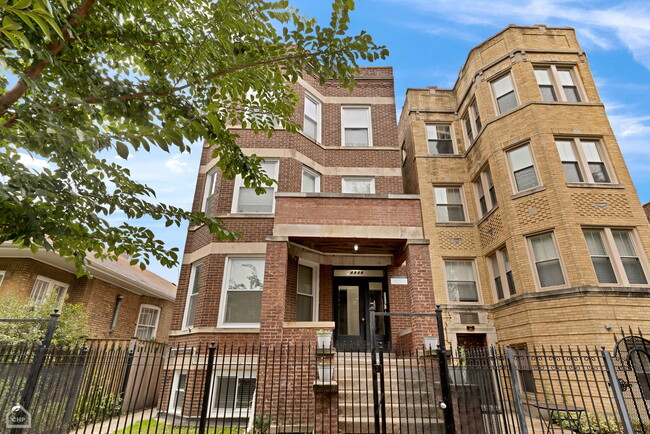 4219 N Francisco Ave in Chicago, IL - Building Photo - Building Photo