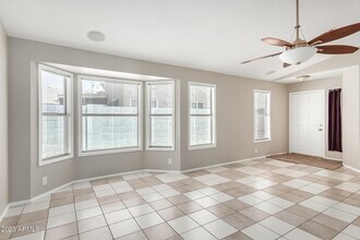 23420 N 40th Ln in Glendale, AZ - Foto de edificio - Building Photo