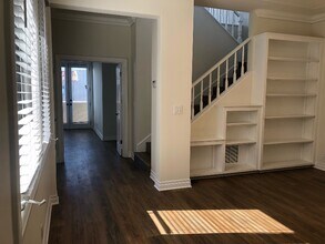 2316 Highland Ave in Manhattan Beach, CA - Building Photo - Building Photo