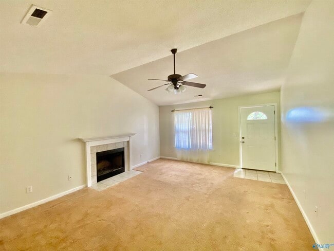 225 Old Country Ct in New Market, AL - Building Photo - Building Photo