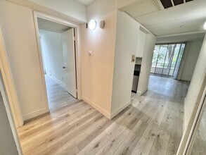 3715 S Canfield Ave in Los Angeles, CA - Building Photo - Building Photo