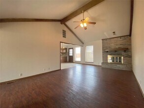 521 W 8th St in Edmond, OK - Building Photo - Building Photo
