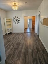 129 W Court St in Weiser, ID - Foto de edificio - Building Photo