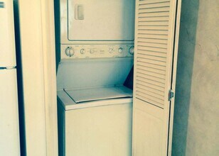 40 Donna Ct, Unit 8 in Staten Island, NY - Building Photo - Building Photo