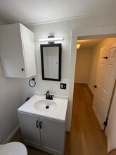 935 21st St S in St. Petersburg, FL - Foto de edificio - Building Photo