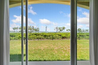 23 Harbour Isle Dr W in Fort Pierce, FL - Building Photo - Building Photo