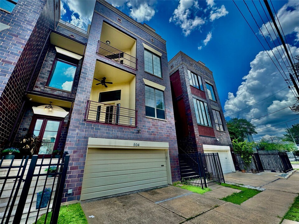 504 Anita St in Houston, TX - Foto de edificio