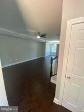 2256 S Garfield St in Arlington, VA - Building Photo - Building Photo