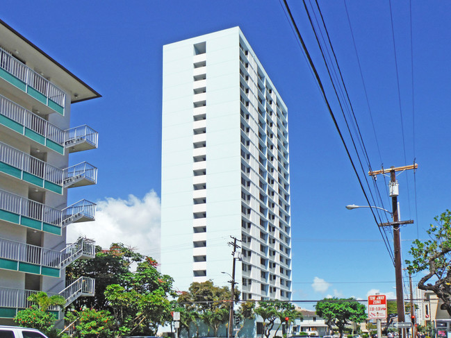 Pumehana in Honolulu, HI - Building Photo - Building Photo