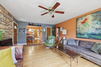 201 Bowdoin Ave in Swarthmore, PA - Building Photo - Building Photo