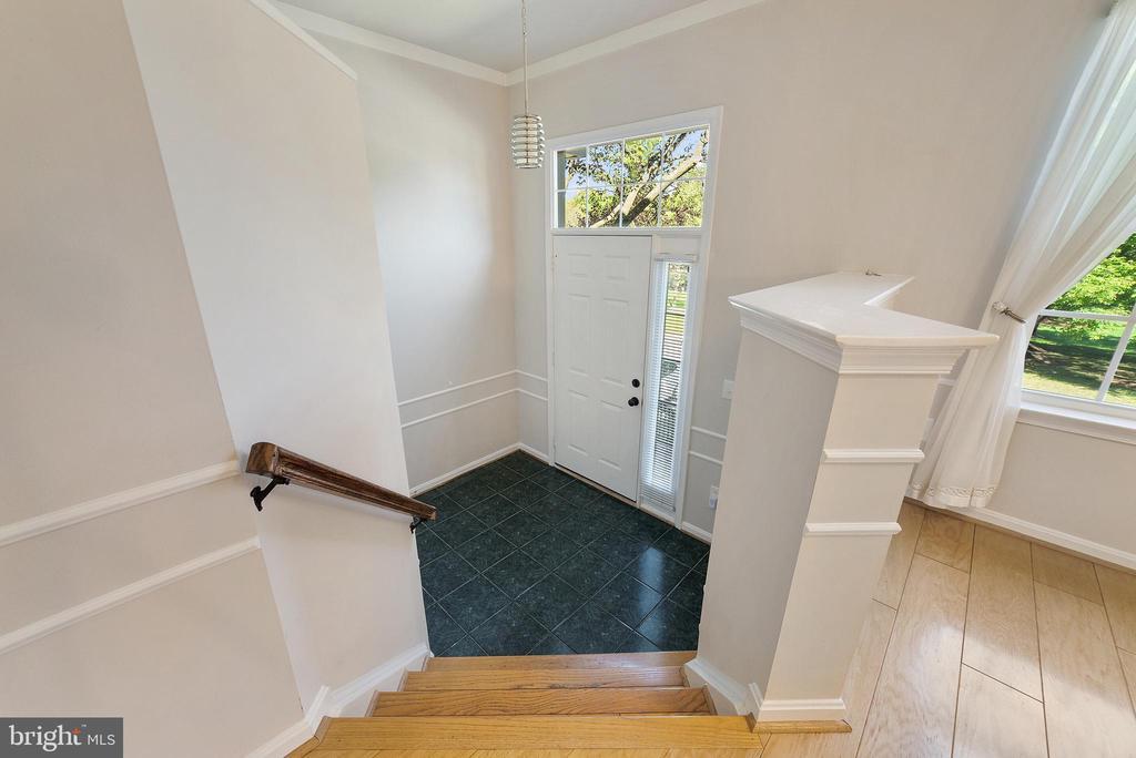 106 McIlhaney Way in Purcellville, VA - Building Photo