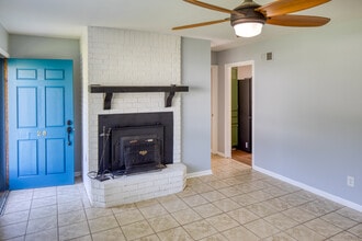 28 Silverstone Cir in Savannah, GA - Building Photo - Building Photo