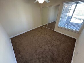 4400 S Jones Blvd in Las Vegas, NV - Building Photo - Building Photo