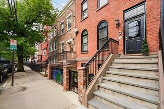 328 Garden St, Unit 1 in Hoboken, NJ - Building Photo - Building Photo