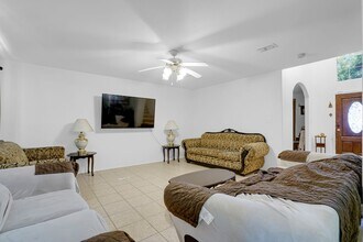 2710 Baylor Ave in Edinburg, TX - Building Photo - Building Photo