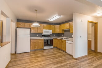 Alberta Heights Apartment Community in Bismarck, ND - Building Photo - Building Photo