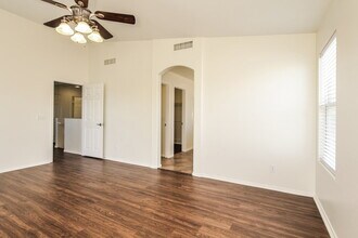 16733 W Washington St in Goodyear, AZ - Building Photo - Building Photo