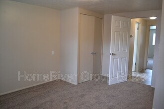 2302 W Boise Ave in Boise, ID - Building Photo - Building Photo