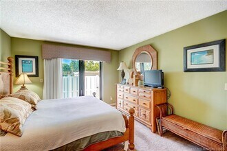 331 Golfview Cir in Stuart, FL - Foto de edificio - Building Photo