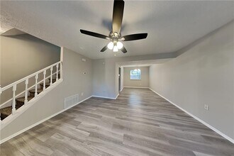 455 Sheringham Ct in Roswell, GA - Building Photo - Building Photo