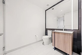 171 Chrystie St in New York, NY - Building Photo - Building Photo
