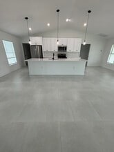 3118 NW 18th Terrace in Cape Coral, FL - Building Photo - Building Photo