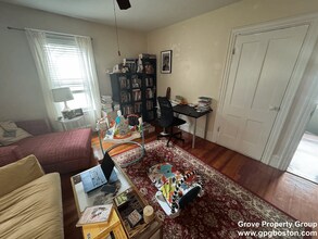 92 Fayette St, Unit 92 in Watertown, MA - Building Photo - Building Photo