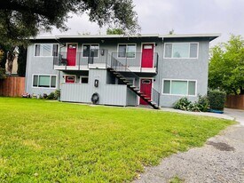 5712 Kenneth Ave in Carmichael, CA - Building Photo