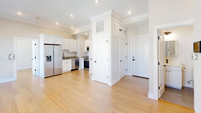 property at 19 Highgate St