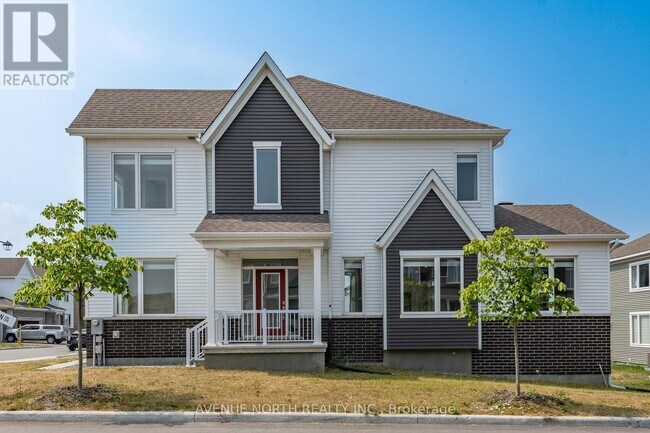 161 Rugosa St in Ottawa, ON - Building Photo - Building Photo
