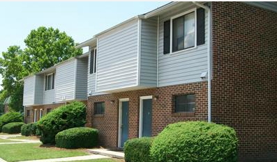 Meadowfield Apartments in Summerton, SC - Building Photo