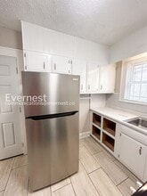 856 N Cameron Ave in Winston-Salem, NC - Building Photo - Building Photo