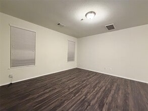 6819 Dove Stone Dr in Houston, TX - Building Photo - Building Photo