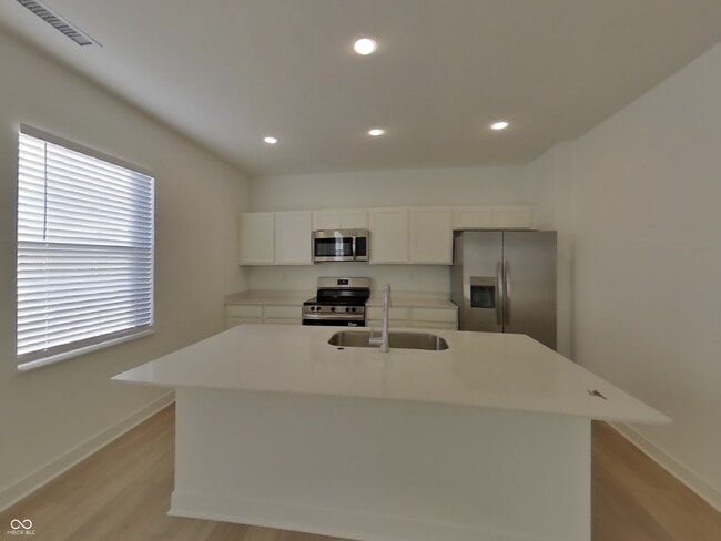 11815 Moorfield Ln in Indianapolis, IN - Building Photo - Building Photo