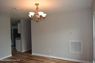 1375 Weiman Rd SE in Palm Bay, FL - Building Photo - Building Photo