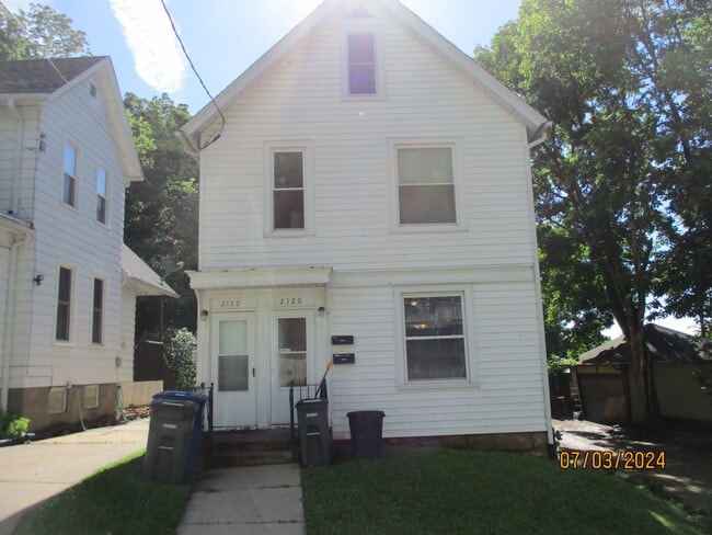 2122 Foye St, Unit 2122 Foye St