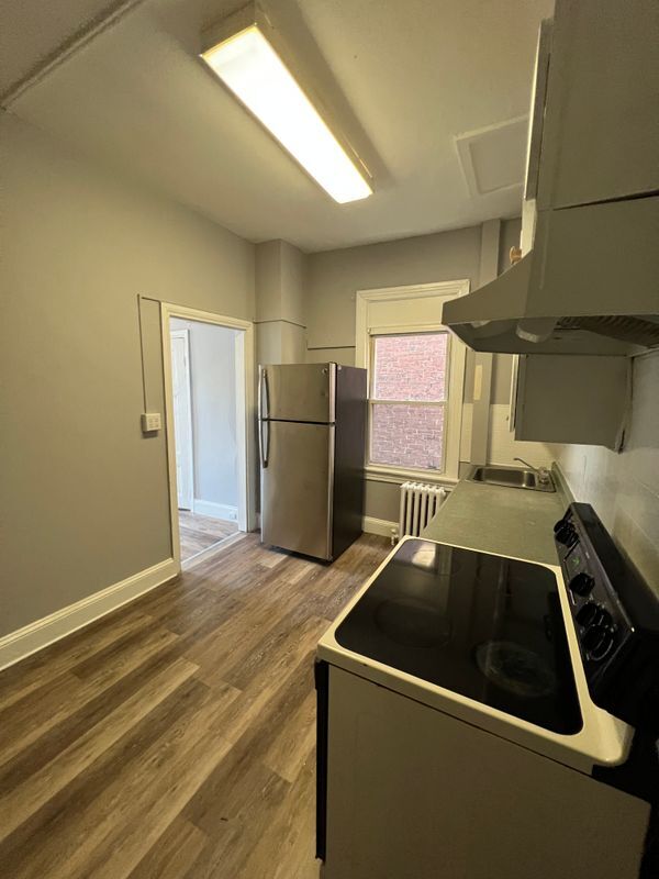 806 Ferry St in Easton, PA - Building Photo - Building Photo