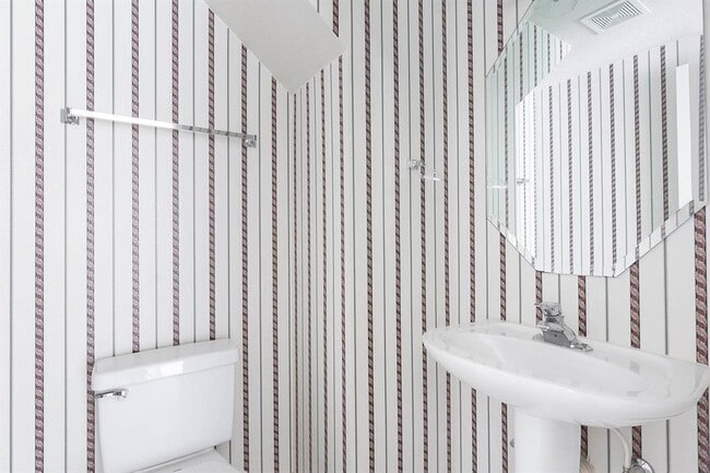 property at 2439 Shelby Park Dr