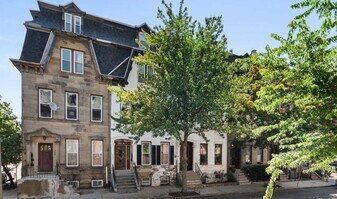 302 K St in Boston, MA - Building Photo