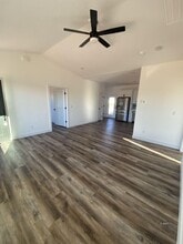 742 W Vance Dr in Kanab, UT - Building Photo - Building Photo