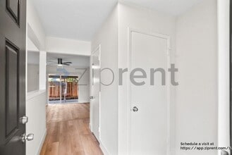 451 Helen Ave in Tracy, CA - Building Photo - Building Photo