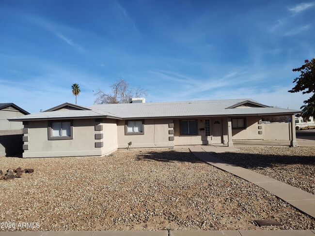 2316 E Karen Dr in Phoenix, AZ - Building Photo - Building Photo