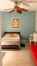 137 SW 136th Pl in Miami, FL - Building Photo - Building Photo