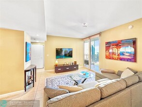 511 SE 5th Ave in Fort Lauderdale, FL - Building Photo - Building Photo