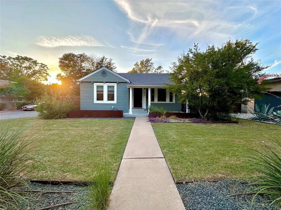 4700 Sinclair Ave in Austin, TX - Building Photo