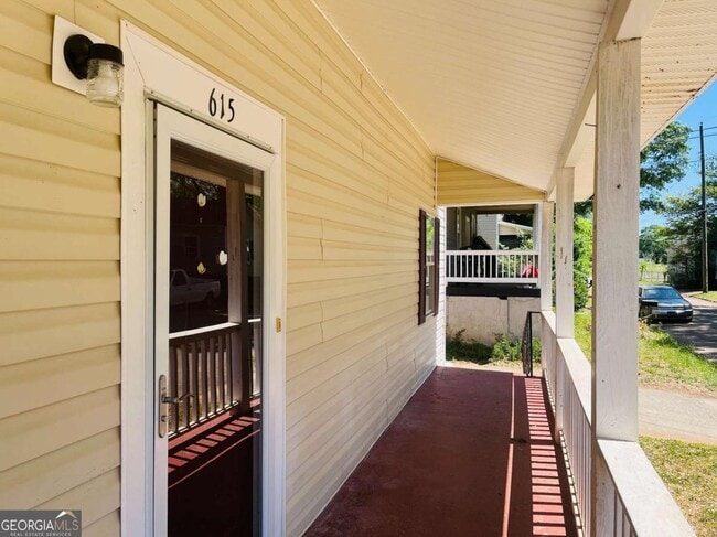 615 Chattahoochee St in Lagrange, GA - Building Photo - Building Photo