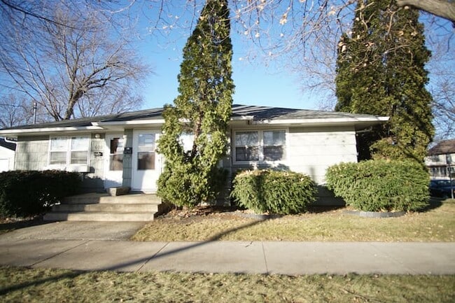 605 2nd St NW, Unit 605