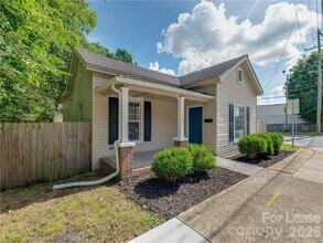 1100 Pegram St in Charlotte, NC - Building Photo - Building Photo
