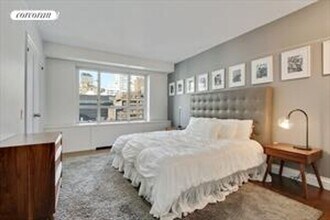 200 E 66th St in New York, NY - Building Photo - Building Photo