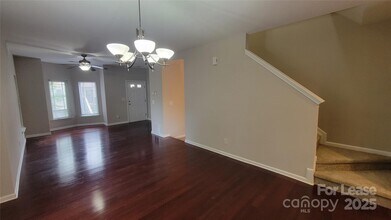 1151 Kurt Ct in Charlotte, NC - Building Photo - Building Photo